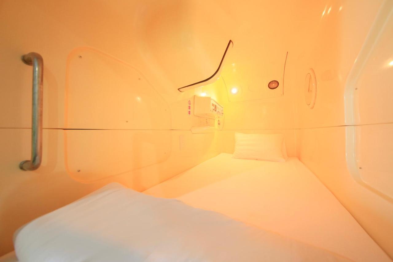 Ueno Station Hostel Oriental Ⅲ Tokio Buitenkant foto
